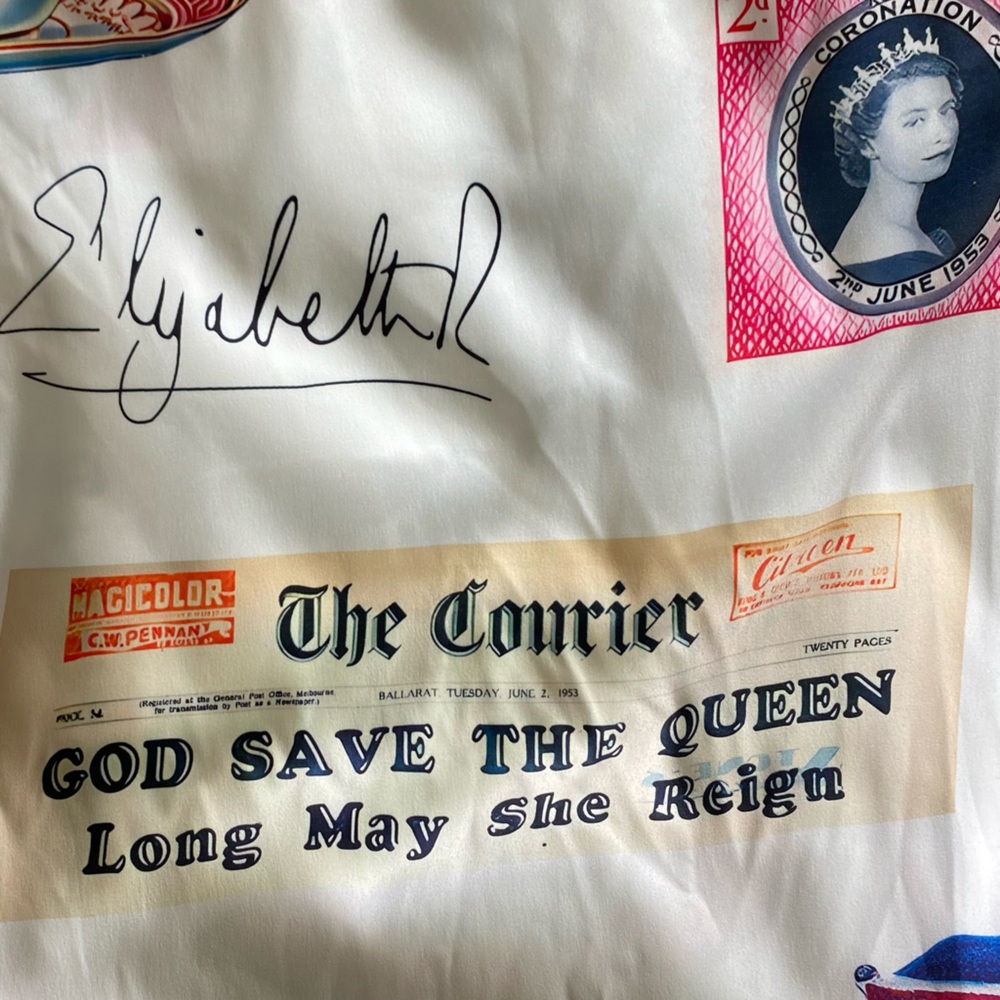SheShow Queen Elizabeth II Vintage Pajama Set size XXL new with Tags - Picture 13 of 16